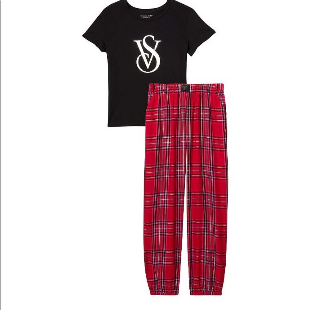 Victoria’s Secret Flannel Jogger Pajamas